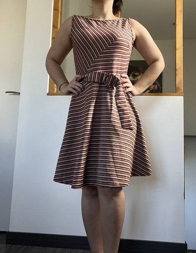 Robe Ete Trapeze Fille A Suivre Taille M Rayures Neuve - Photo 1/6