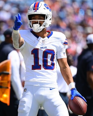 Khalil Shakir Pointing After a Play Buffalo Bills 8x10 NFL Football Photo