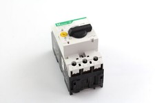 LOT OF 3 MOELLER PKZMO-10 CIRCUIT BREAKER MANUAL MOTOR PROTECTOR