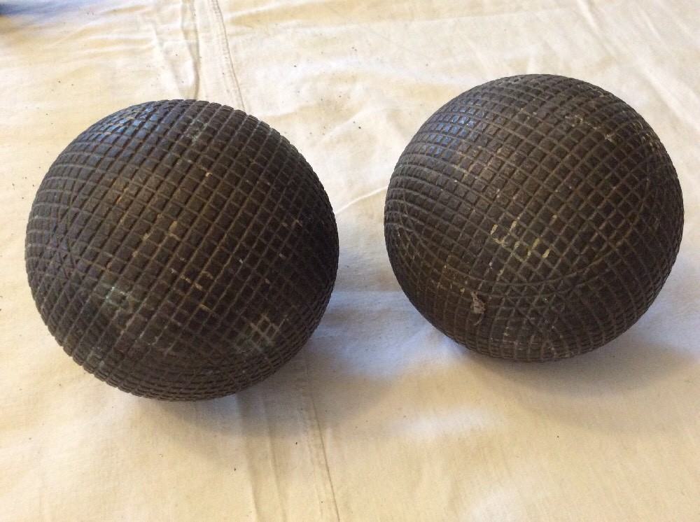 Ancienne Boule Souple En Cuir à Couture Surélevée - Début 1900 (4,5 Pouces)
