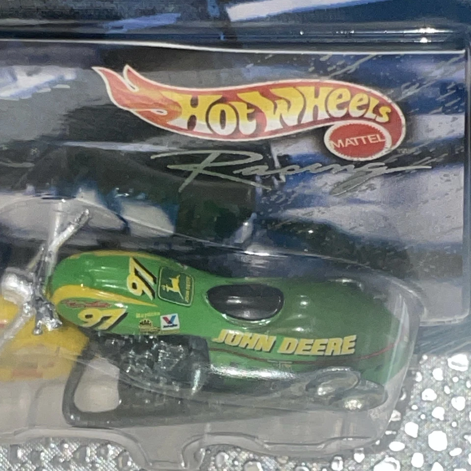 Scooter Hot Wheels Racing Scorchin' Series #97 Deluxe John Deere verde Foto 4 de 4