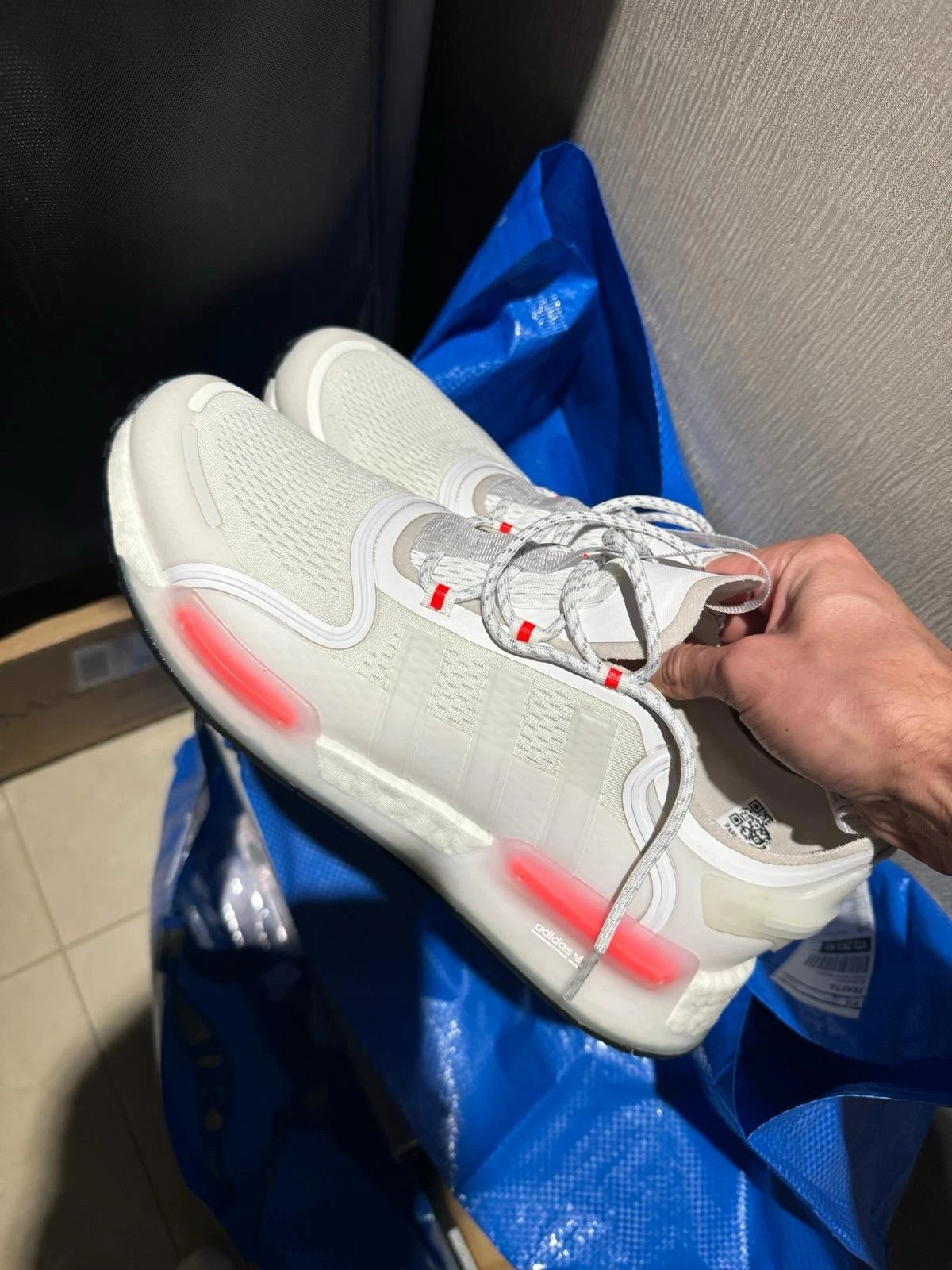 Scarpe da ginnastica uomo Adidas Adilette Running Uk12 9 5*10 condizioni