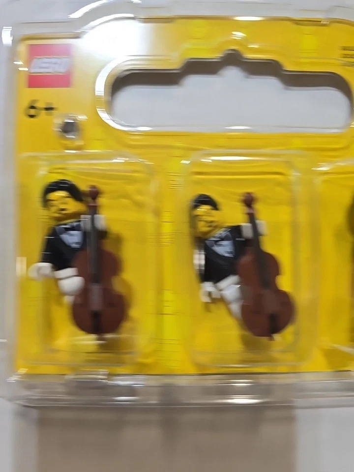 LEGO BAM 2024 Primavera Violonchelo / Bajo Músico Minifigura Paquete de 3 Nuevo Ultra Raro Foto 2 de 4