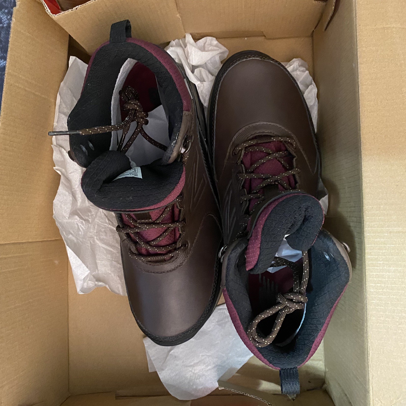 New Balance WW1400DB Trail Hiking Walking Waterproof Boots Womens size 10 WIDE thumbnail 2