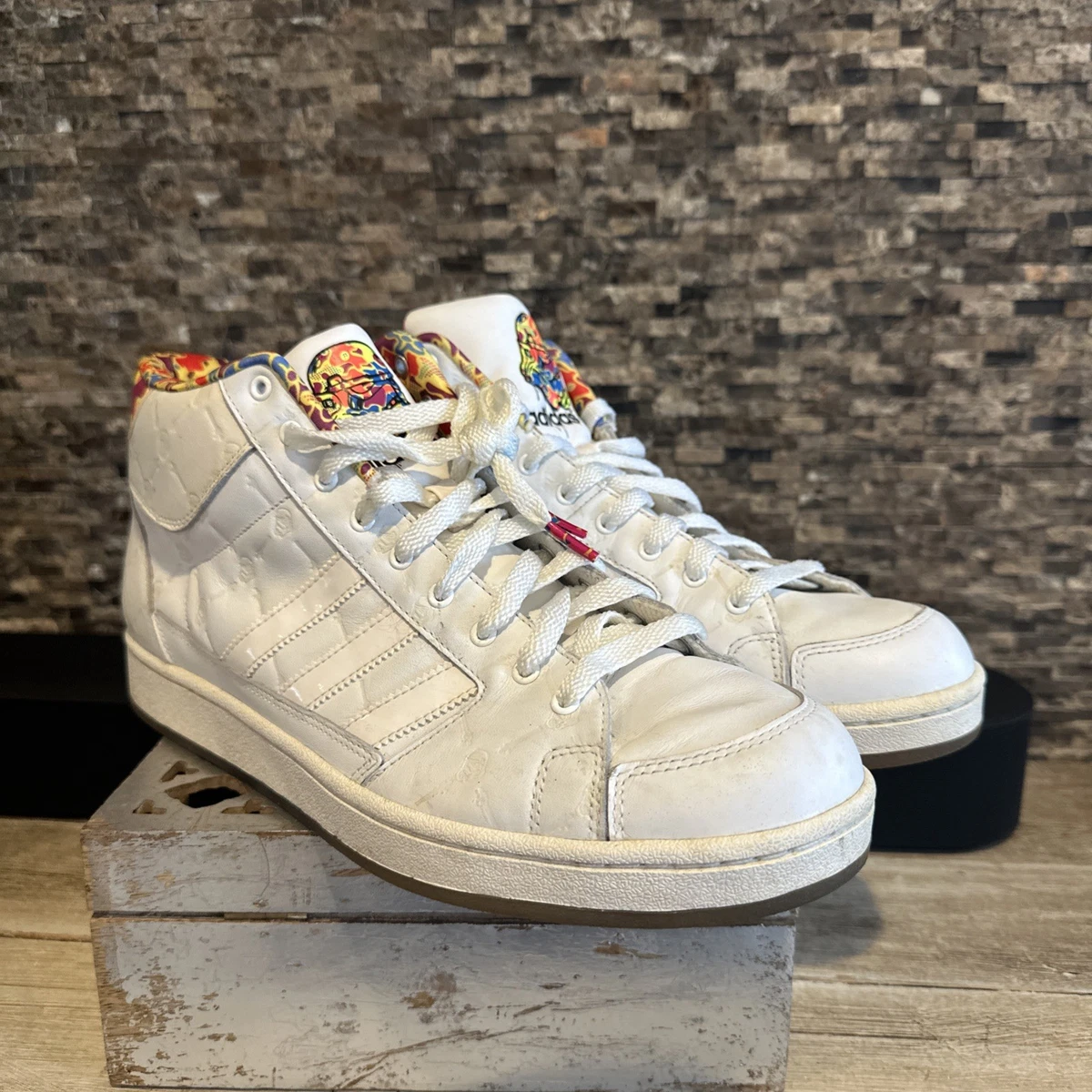 Adidas Superskate Mid Star Wars Stormtrooper Mens 11.5 White G41616 Adidas Stormtrooper 8.5 (41.5) | Mercari main image 3