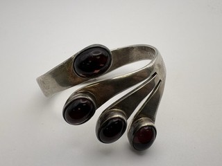 Vintage Sterling Silver Hinged Cuff Bracelet Mexican 70.9g D81