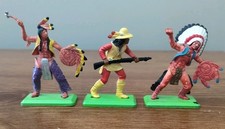 Set of 3 Vintage Britains Deetail Miniatures Indians Made in England 1971