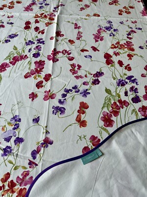 Nappe Sais Grise Rectangulaire 140x250 cm - Minimalisme Élégant