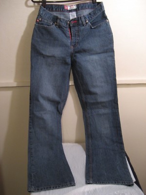 FADED GLORY 1972 SPECIAL EDITION, size missy 6 average, womens jeans