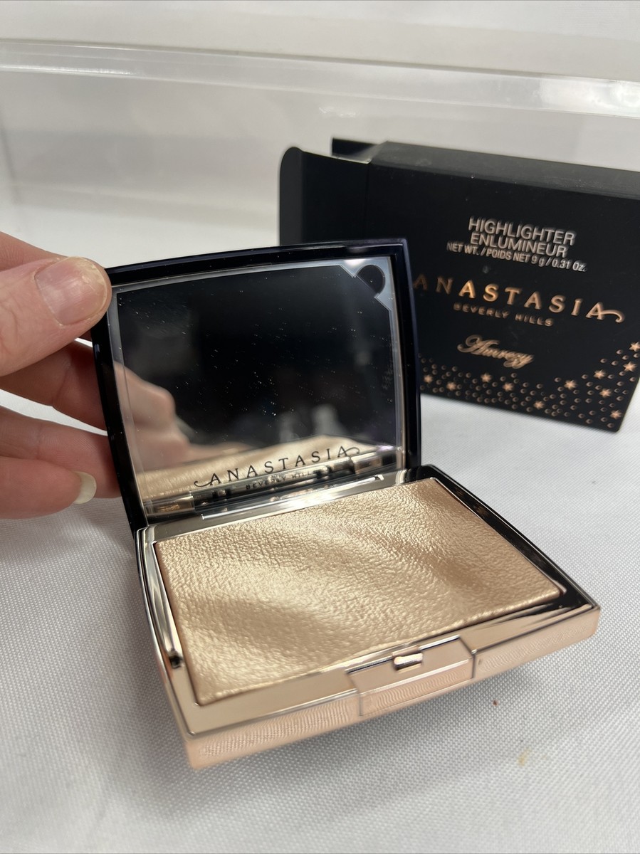 BNIB Anastasia Beverly Hills Amrezy Highlighter Limited Edition