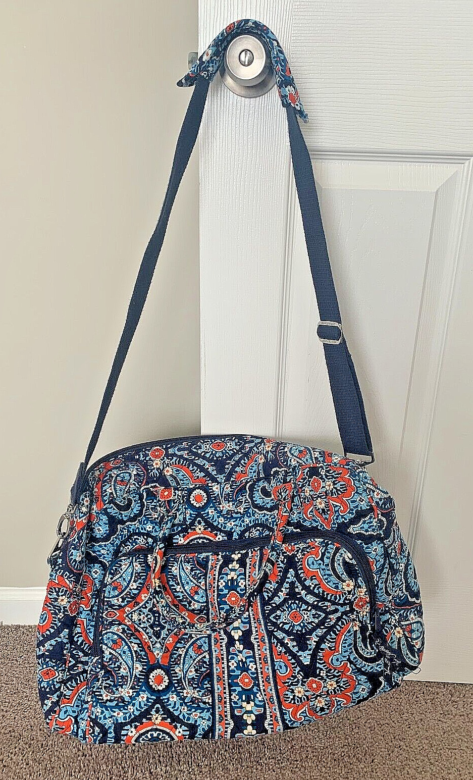 *Vera Bradley Medium Size Weekender Travel/Duffle Bag… Gem
