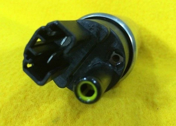 Bomba de combustible para Mazda LV LW MPV 2.0L 2.5L 3.0L 94-06 Intank eléctrico Bosch 2 años Foto 3 de 4