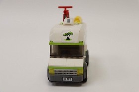 LEGO&reg; City 7639 Camper Complete Built W/Instructions Damaged! Please Read!