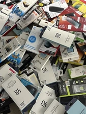 (QTY 42 Items) screen Protectors and more Phone Accessories thumbnail 1