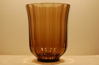 Glasvase Art Deco Josef Hoffmann, Haida, Moser Böhmen 14 facher Schälschliff