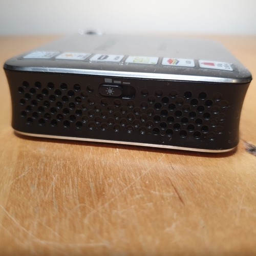 Philips PicoPix 4010 Pocket Projector - 100 Lumens - HDMI - with Box & USB Cable - Afbeelding 3 van 11