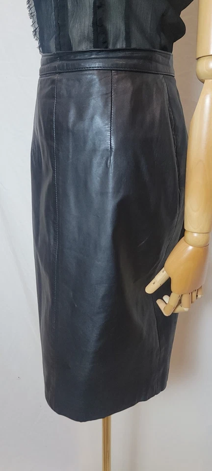 Falda lápiz vintage Y2K latón ciruela Nordstrom cuero negro talla 7 Foto 3 de 4