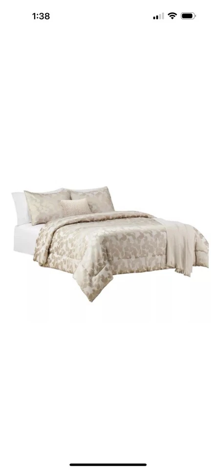 Mainstays Juego de Edredón Floral Dorado 5 Piezas, King Nuevo Foto 3 de 4