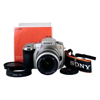 Excellent Condition SONY 300 DT 18 70mm Lens Kit Digital Single Lens Reflex Came
