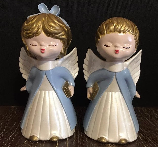 VIntage 2pc Hand Painted Ceramic Kissing Angels 7.75" Christmas