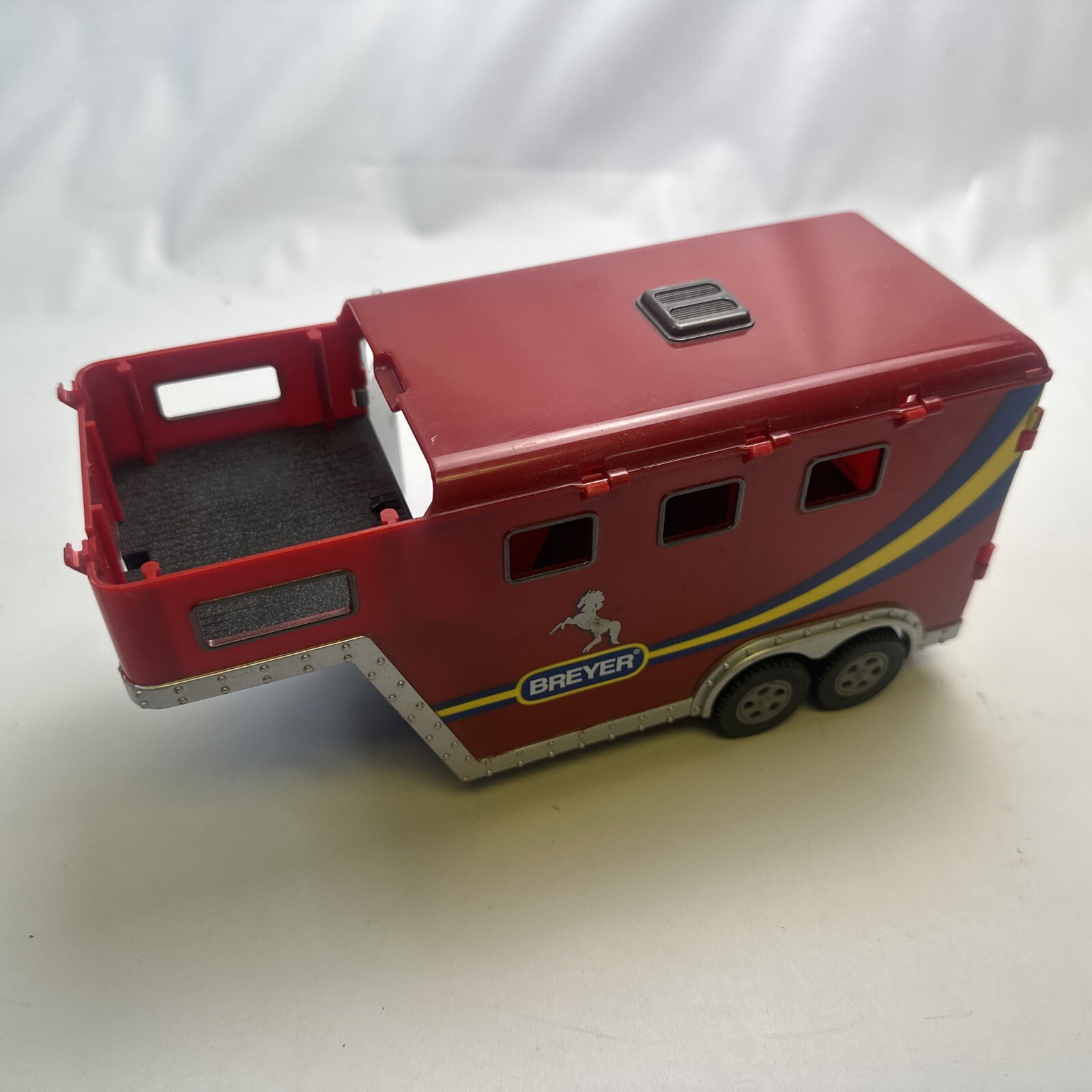 Breyer Horse Stablemate Accessory Red Gooseneck Trailer For Parts eBay