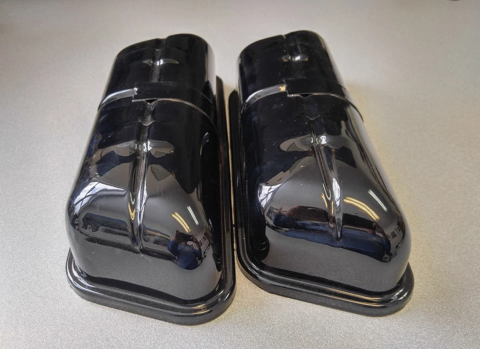 NICE PAIR OF ORIGINAL GENUINE PORSCHE 356 356A 356B VENTED VALVE COVERS 10 - Image 3 of 4