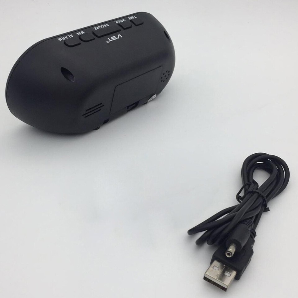 Creative Plastic Clock Large Display Digital Clock Non Ticking Table