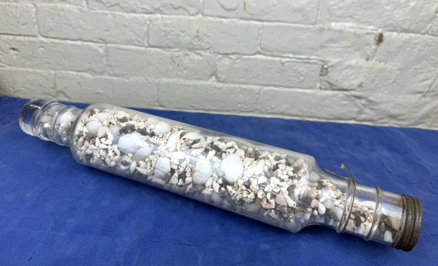 Vintage Glass Rolling Pin ~ Air Bubbles! No Chip/Cracks ~ Full Small Seashell
Opens in a new window