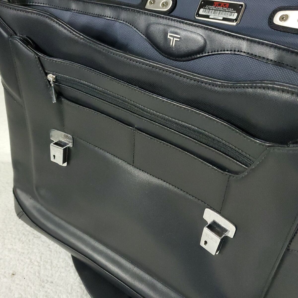 Tumi 'Formula T' Black Leather Briefcase 2952D Shoulder Strap. Laptop. No  Key