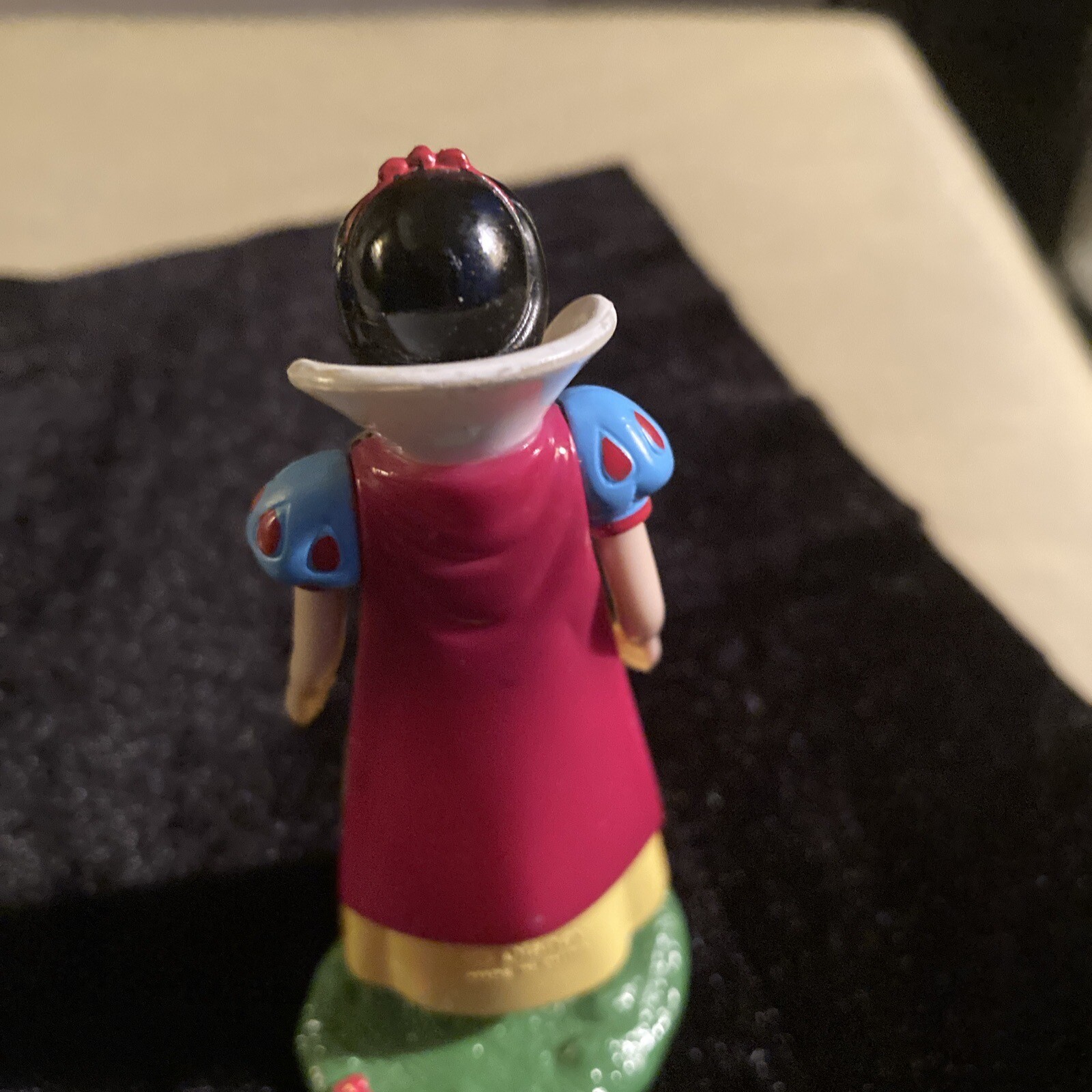 Picture 3 of 6