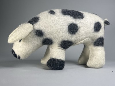 Amica Accessories Ltd  Needle Felted Wool Gloucestershire Old Spot Berkshire Pig