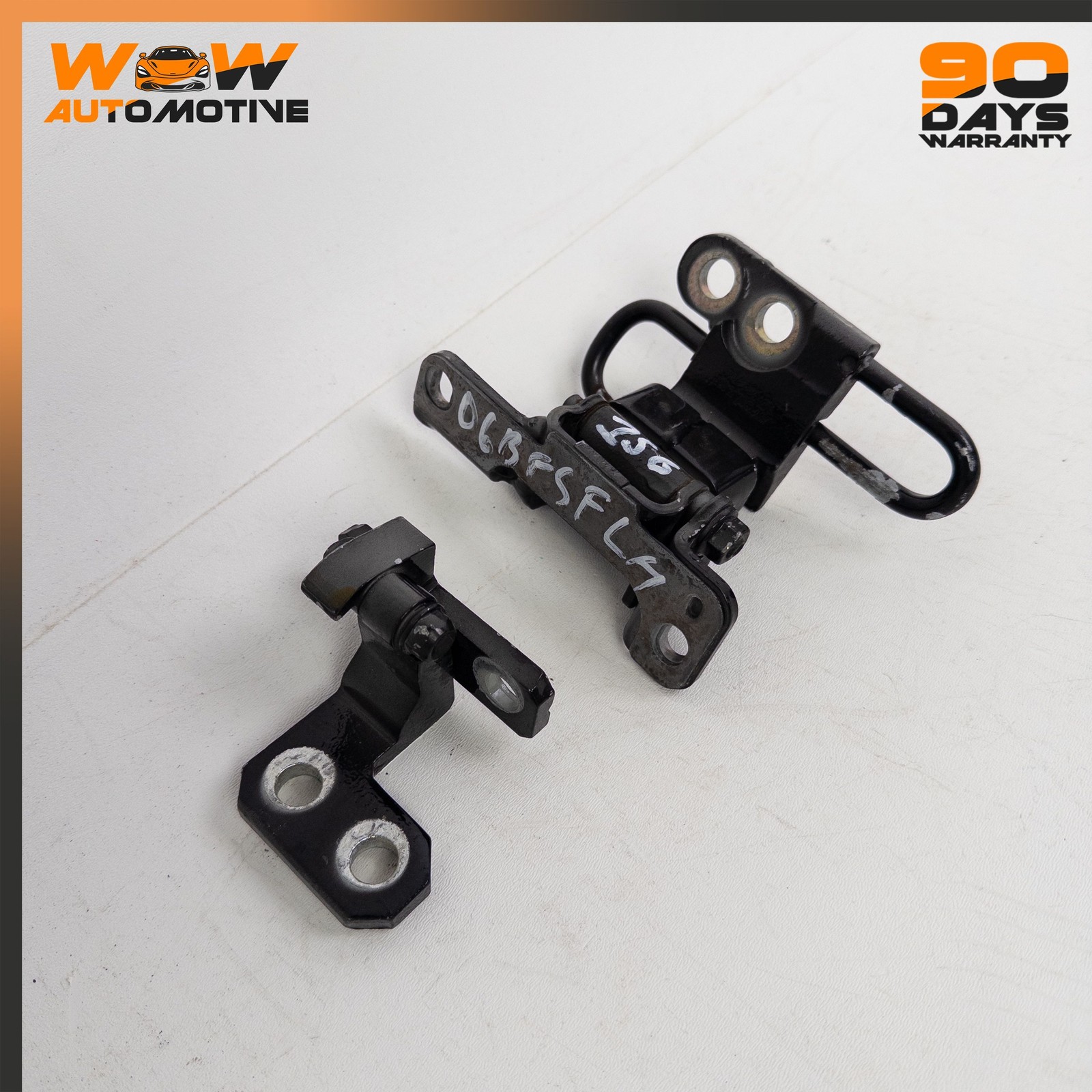 06-13 BENTLEY CONTINENTAL FLYING SPUR FRONT LEFT LOWER UPPER DOOR HINGE OEM
