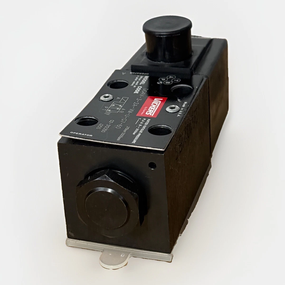 Vickers DG4V-3-2A-VM-U-G7-60 Hydraulic Valve 12VDC 507847 photo 3