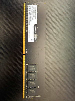 Team Group Elite 8GB DDR4-3200 PC4-25600 UDIMM 288-Pin RAM TED48G3200C22BK