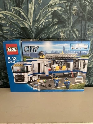 Lego City L'Unité mobile de Police 60044 Neuf - Photo 1/4
