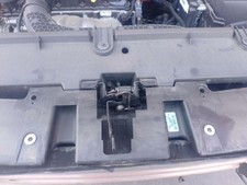 Capot Mg ZS