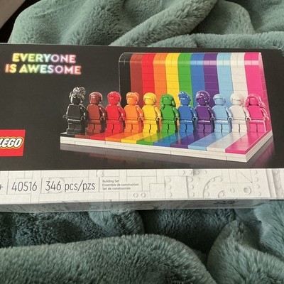 LEGO Icons: Everyone Is Awesome (40516) Never Opened