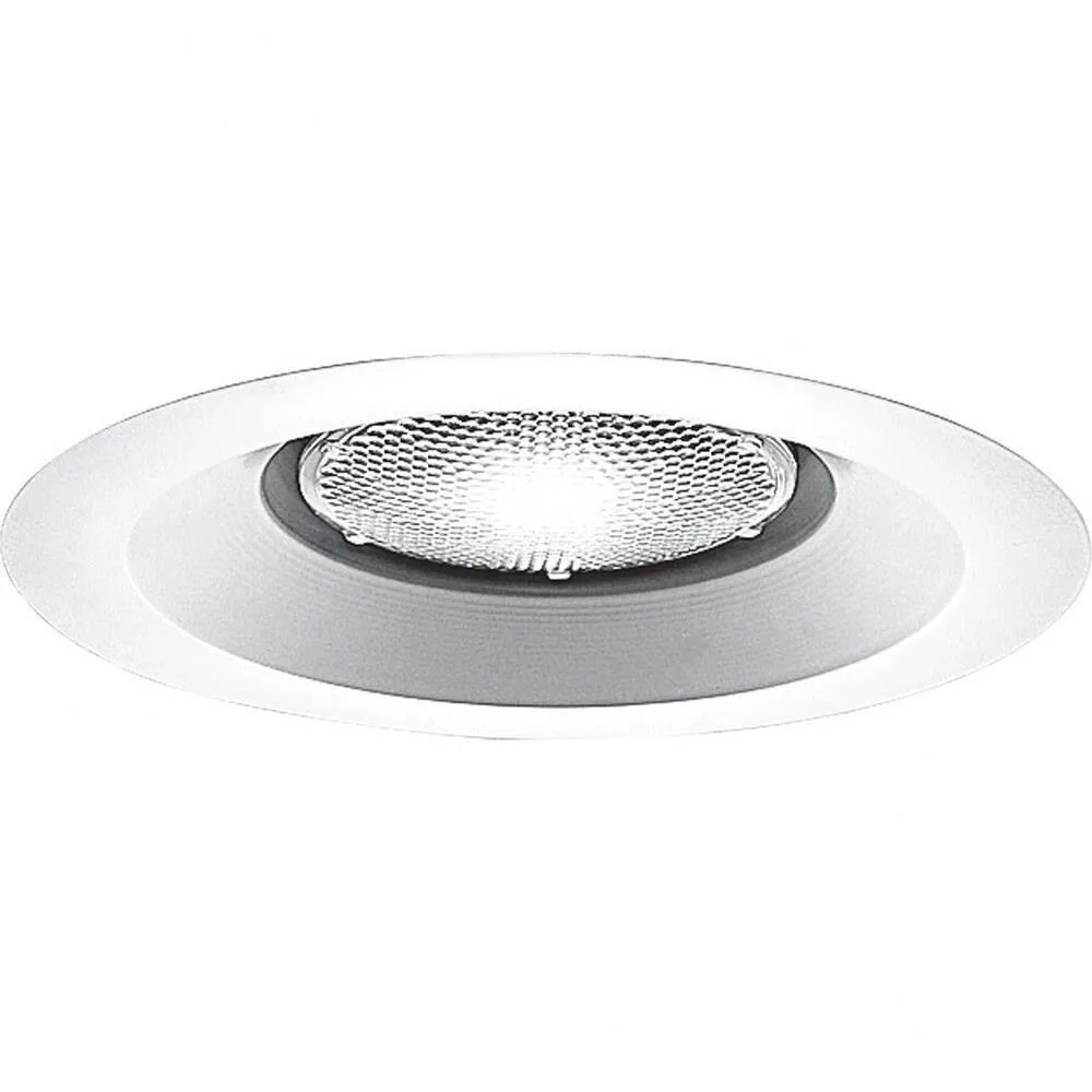 Recessed trim outlet