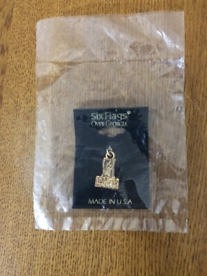 NEW SIX FLAGS OVER GEORGIA SOUVENIR GOLD CHARM USA MADE NIP
