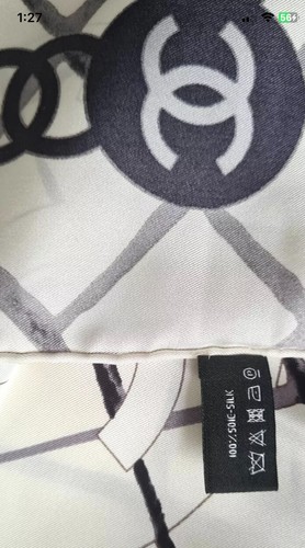 CHANEL Logo CC Kamelie weiß Seide Quadrat Halstuch Schal - Bild 8 von 8