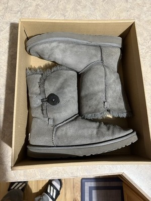 UGG Boots Size 10 Classic Bailey Button Gray Grey 5803 Sheepskin Women Genuine