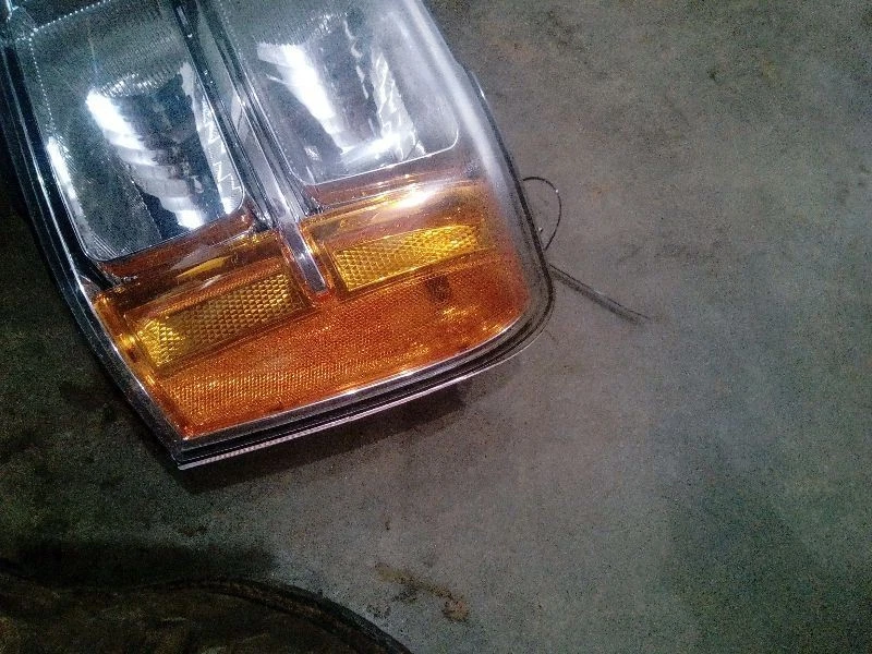 Driver Left Headlight Fits 07-14 SIERRA 2500 PICKUP 127905 - Image 2 of 4