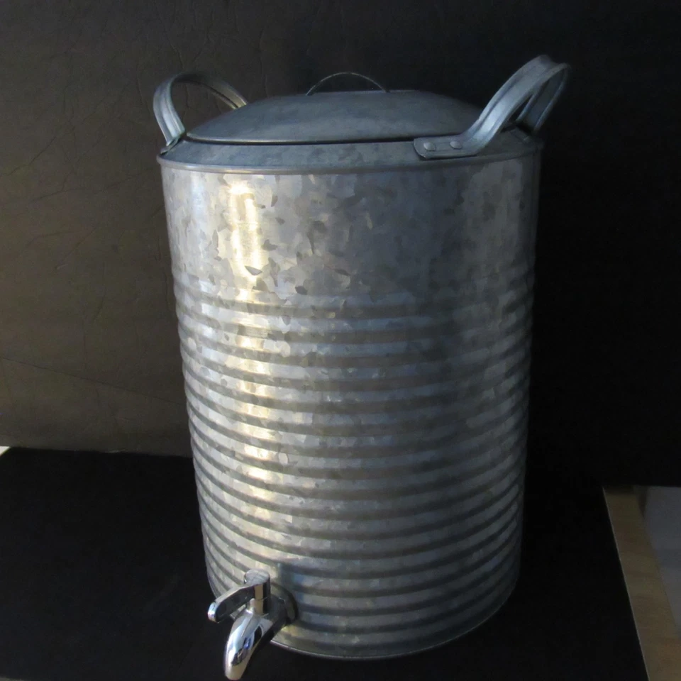 BETTER HOMES & GARDENS 2.98 加仑镀金金属饮料分配器 — 第 3/4 张图片