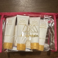 Mountain Travel Toiletry Set Shampoo Conditioner Shower Gel Body Lotion