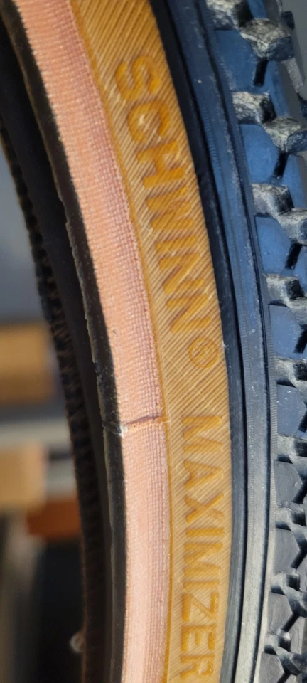 (2) Schwinn Maximizer 20 × 1-3/8 Tires Fastback Fits 451 MM - S5 & S6 Rims - Image 4 of 4