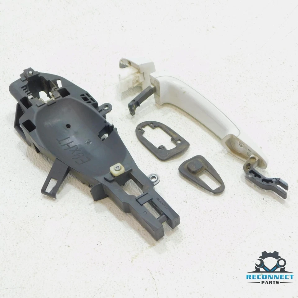 08-21 BMW 335i M3 X6 E90 Conjunto de manija de puerta exterior de puerta trasera izquierda OEM Foto 3 de 4