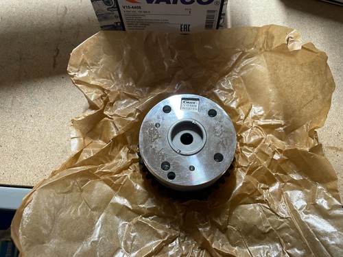 Camshaft Adjuster A3 VW GOLF Mk5, Mk6, PLUS Intake side 1.4 1.6 03 to 15 INA - Picture 3 of 5