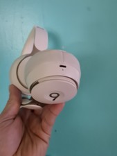 Solo Pros Noise Cancellation Over Ear  Used  
