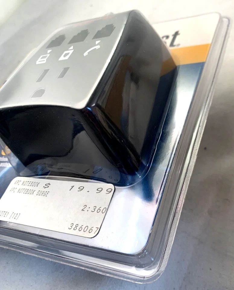 APC SurgeArrest Notebook Laptop Surge Protector 400V Model PNote 1 - New - Image 4 of 4