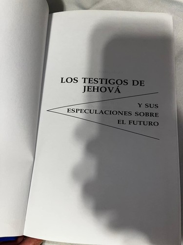 Los Testigos de Jehova y sus especulaciones sobre el futuro JMP (autographed) - Picture 3 of 5